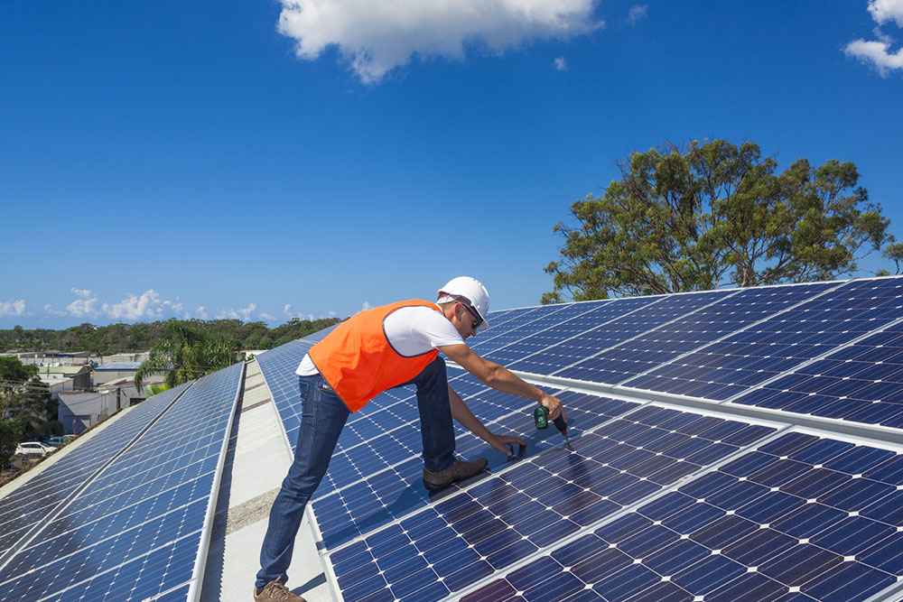 Tesla Solar Panel in 2024 – Costs, Installation Process, and More